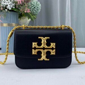 Elegant black shoulder bag by Tory Burch ✨